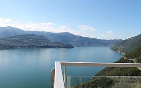 Vista Paradiso